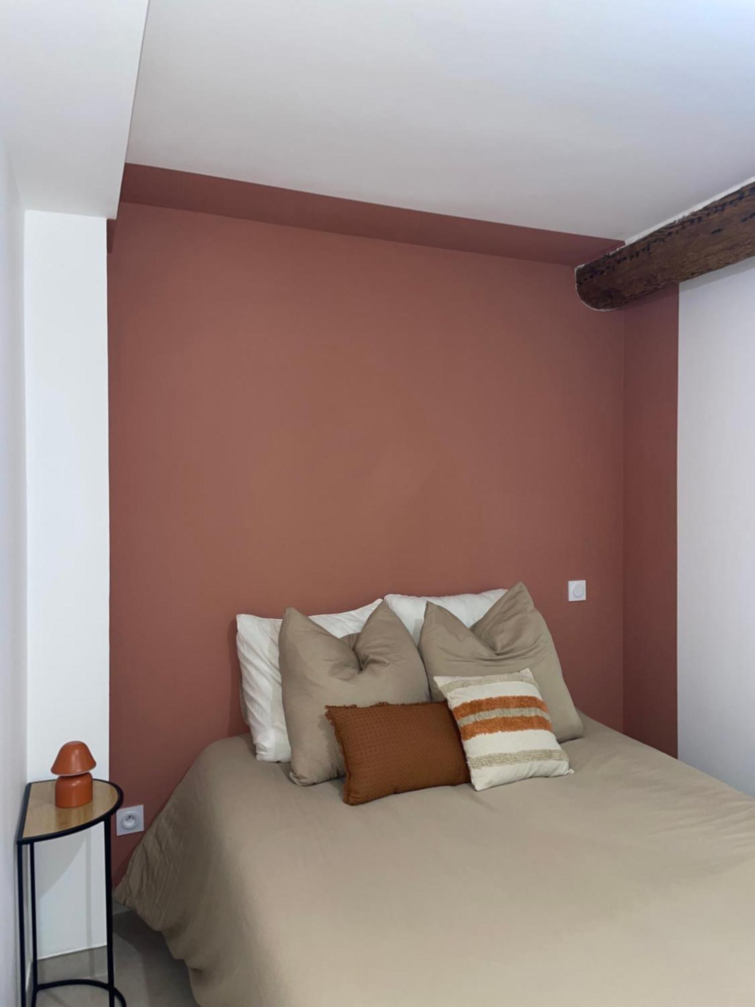 Entre Tendance Et Authenticite - La Voute Nimes Exterior photo